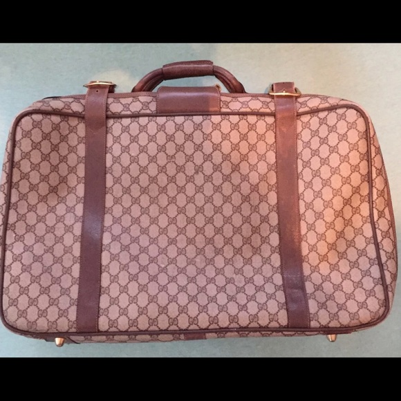 Gucci Handbags - Vintage Authentic Gucci Weekender Carryon Friendly